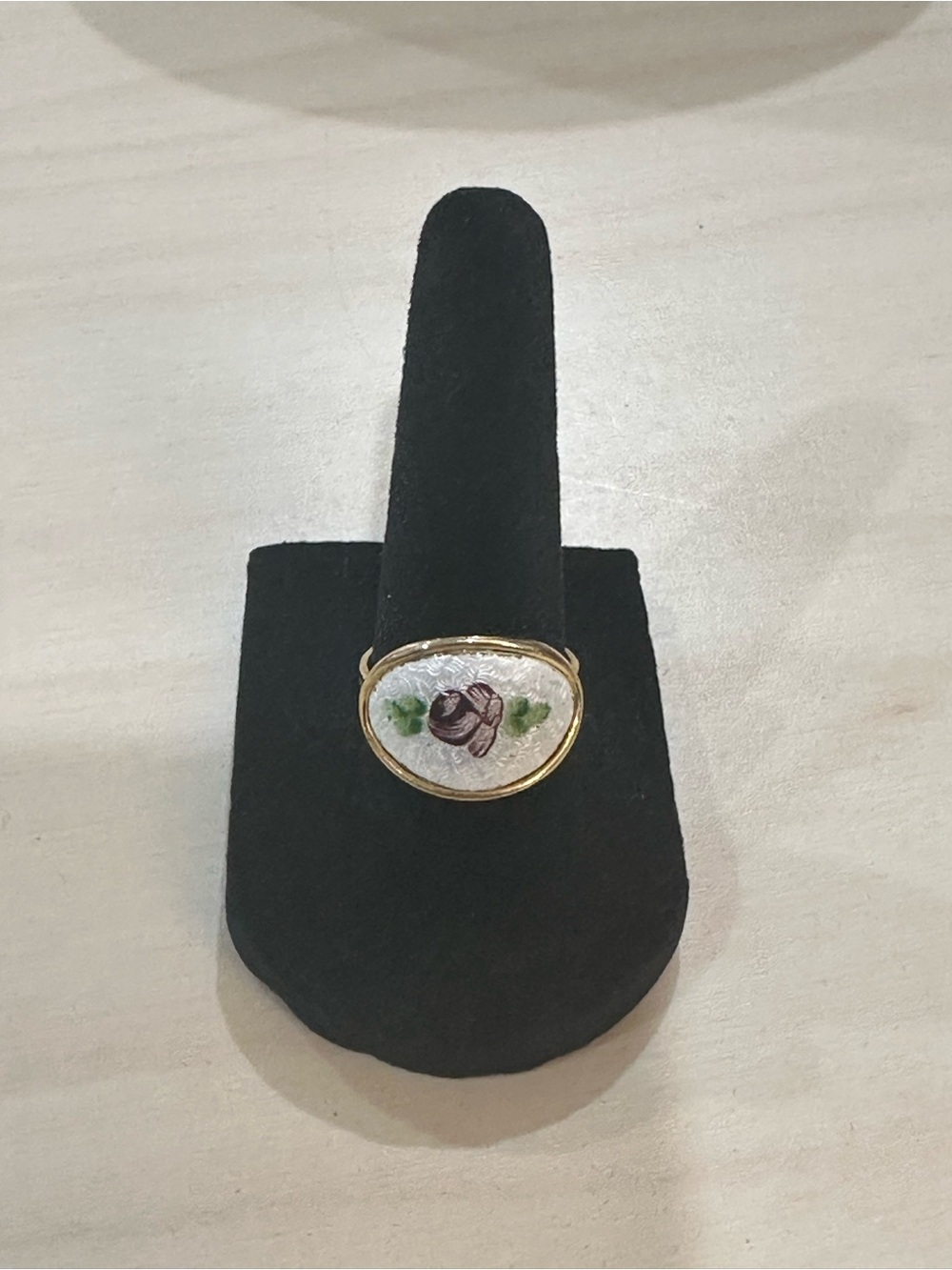 Sarah Coventry Vintage Gold-Tone Floral Micro-Mosaic Ring with Purple Flower 6.5